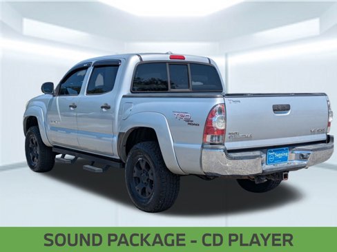 Used 2010 Toyota Tacoma 4x4 Double Cab image 4