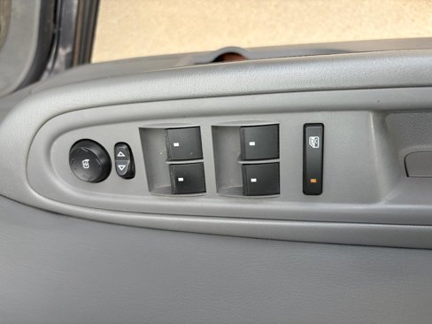 Used 2014 Chevrolet Traverse LS image 19