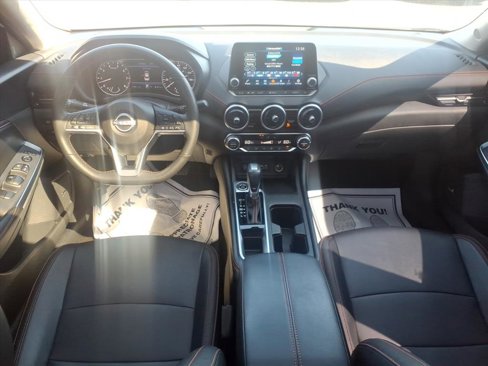 Used 2024 Nissan Sentra SR w/ SR Premium Package image 10