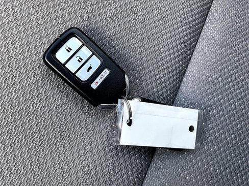 Used 2018 Honda HR-V EX image 11