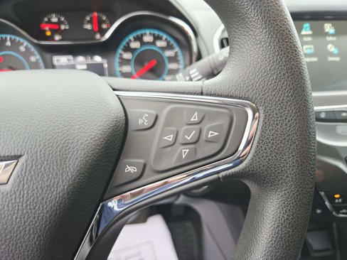 Used 2017 Chevrolet Cruze LT w/ Convenience Package image 22