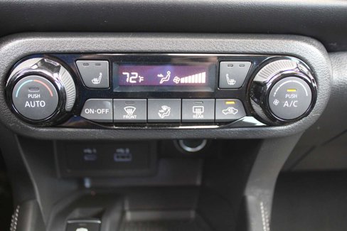 Used 2022 Nissan Kicks SR w/ Premium Package image 35