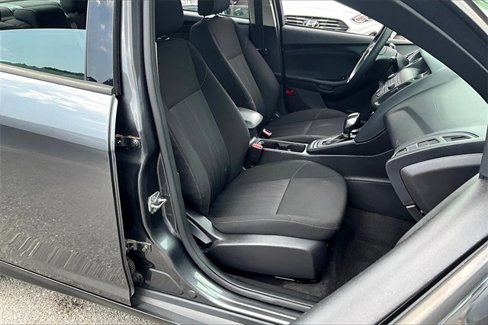 Used 2018 Ford Focus SE image 7