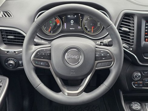 Used 2021 Jeep Cherokee Latitude Lux image 6