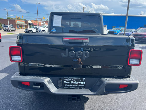 Certified 2023 Jeep Gladiator Sport image 7