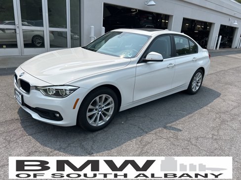 Used 2018 BMW 320i xDrive Sedan w/ Convenience Package image 1