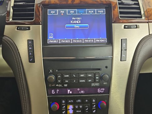 Used 2013 Cadillac Escalade Platinum image 20