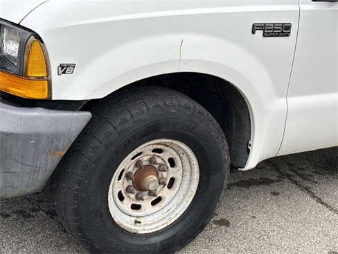 Used 1999 Ford F250 XL image 15