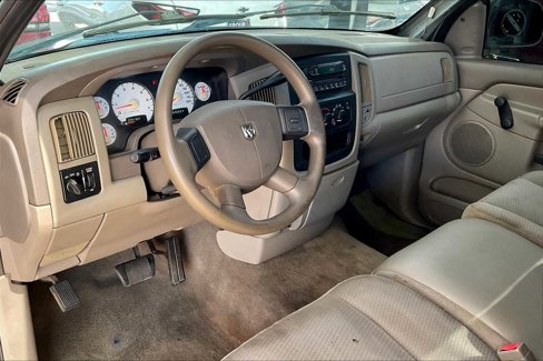 Used 2004 Dodge Ram 1500 Truck ST w/ ST Value Group image 16