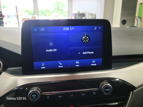 Used 2020 Ford Escape SE image 33