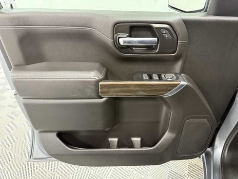 Used 2021 Chevrolet Silverado 1500 LT image 10