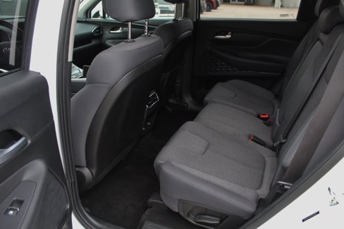 Used 2023 Hyundai Santa Fe SEL image 13