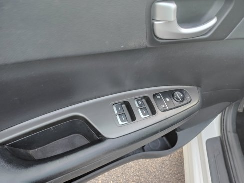 Used 2019 Kia Optima LX w/ LX 17" Wheel Package image 8