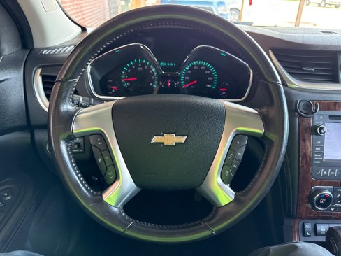 Used 2013 Chevrolet Traverse LT image 16