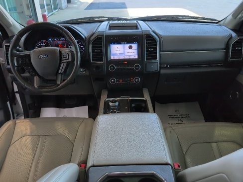 Used 2019 Ford Expedition Limited image 16