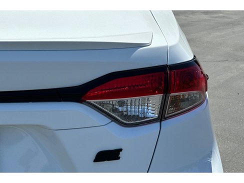 Used 2025 Toyota Corolla SE image 48