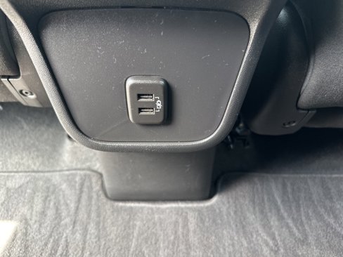 Certified 2023 Chevrolet Equinox LT image 34