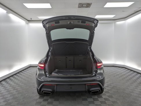 New 2026 Porsche Macan image 12