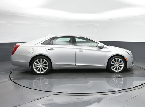 Used 2017 Cadillac XTS Luxury image 8