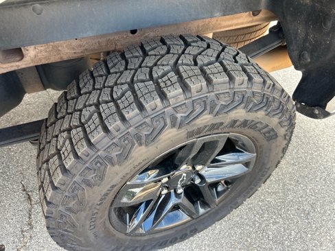Used 2021 Chevrolet Silverado 1500 LT Trail Boss w/ LPO, Dark Essentials Package image 43