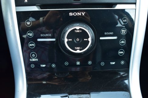 Used 2011 Ford Edge Limited image 33