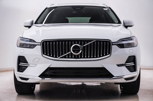 Used 2022 Volvo XC60 T8 Inscription w/ Advanced Package image 5
