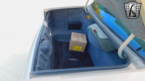 Used 1996 Lincoln Town Car Signature image 22