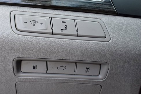 Used 2015 Hyundai Sonata Limited image 38
