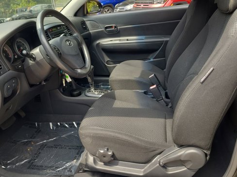Used 2009 Hyundai Accent SE w/ Premium Equipment Pkg 4 image 10