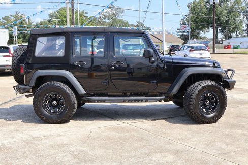Used 2015 Jeep Wrangler Unlimited Sport w/ Connectivity Group image 18