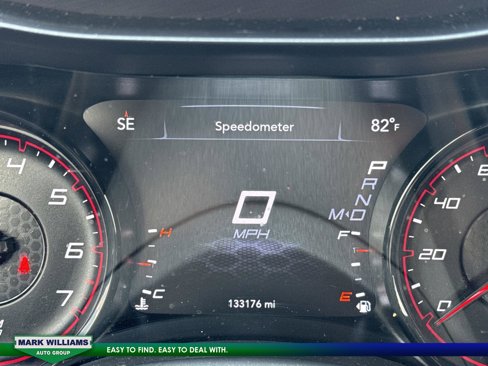 Used 2021 Dodge Charger SXT w/ Blacktop Package image 9