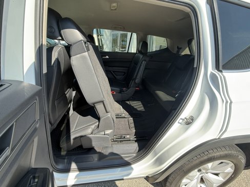 Used 2019 Volkswagen Atlas SE image 12