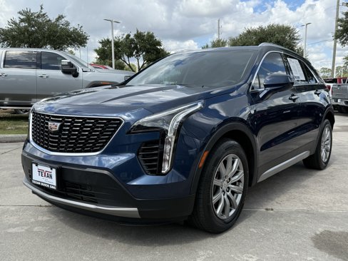 Used 2019 Cadillac XT4 Premium Luxury w/ Cold Weather Package image 9