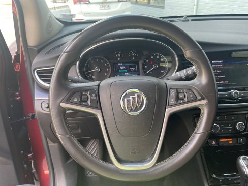 Used 2022 Buick Encore Preferred w/ Safety Package image 25