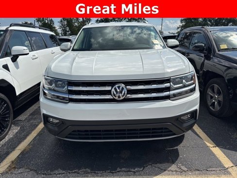 Used 2019 Volkswagen Atlas SE w/ Towing Package image 2