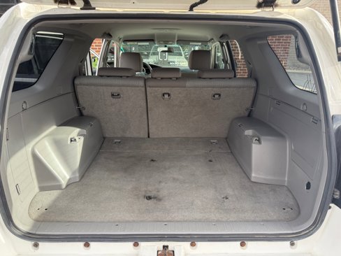 Used 2006 Toyota 4Runner SR5 image 11