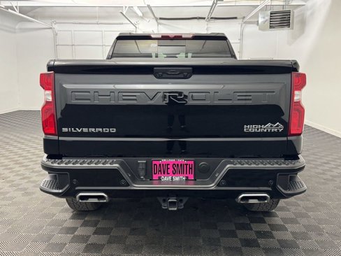 Certified 2024 Chevrolet Silverado 1500 High Country w/ Z71 Off-Road Package image 12