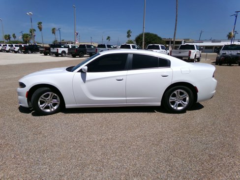 Used 2021 Dodge Charger SXT w/ Leather Interior Group image 4