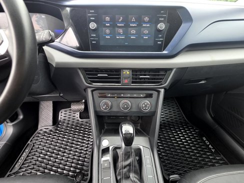 Used 2022 Volkswagen Taos SE image 31