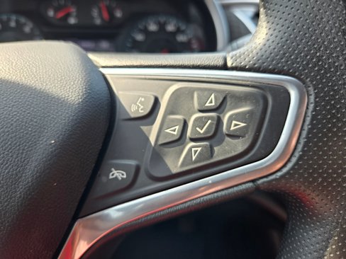 Used 2022 Chevrolet Malibu LT image 25