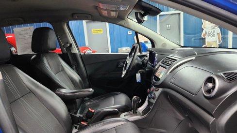 Used 2016 Chevrolet Trax LT w/ LT Convenience Package image 13