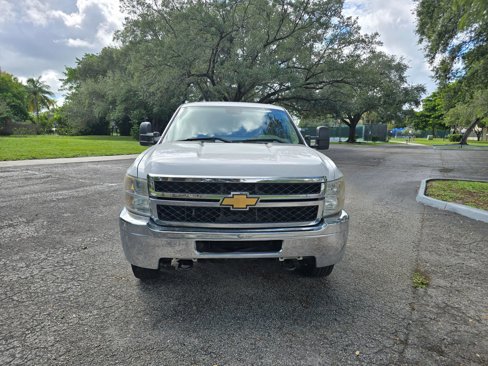 Used 2014 Chevrolet Silverado 2500 W/T image 2