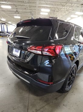 Used 2023 Chevrolet Equinox LT image 43