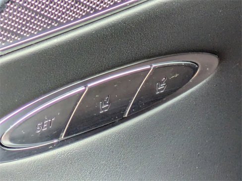 Used 2023 Genesis GV70 2.5T Sport Prestige w/ Sport Prestige Package image 29