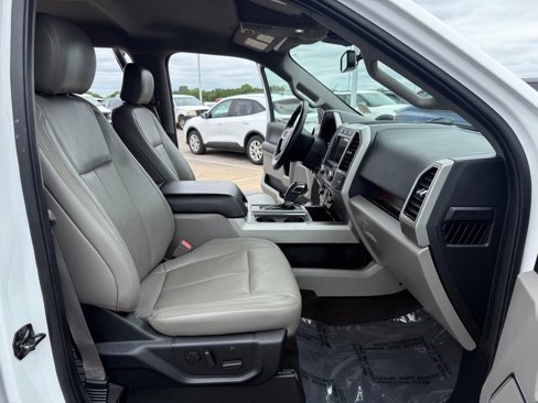 Used 2020 Ford F150 Lariat image 18