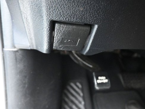 Used 2016 Toyota Camry LE image 24