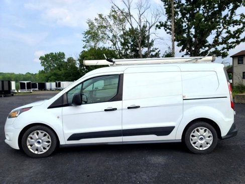 Used 2015 Ford Transit Connect XLT image 3