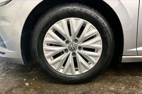 Used 2020 Volkswagen Jetta S image 8