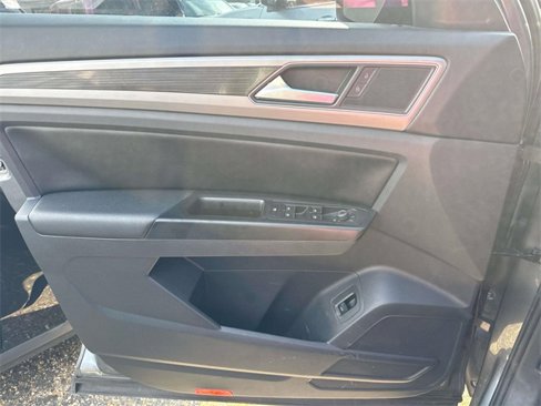 Used 2019 Volkswagen Atlas SE image 24