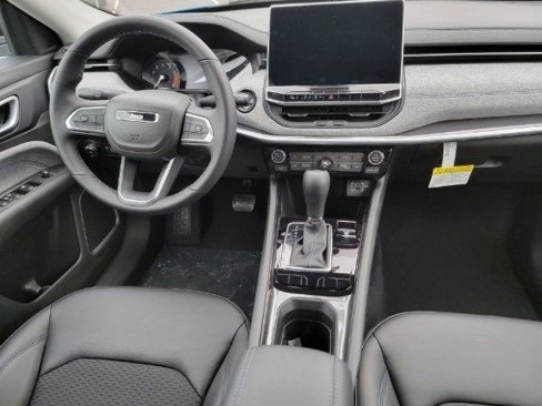 Used 2022 Jeep Compass Latitude w/ Convenience Group image 21